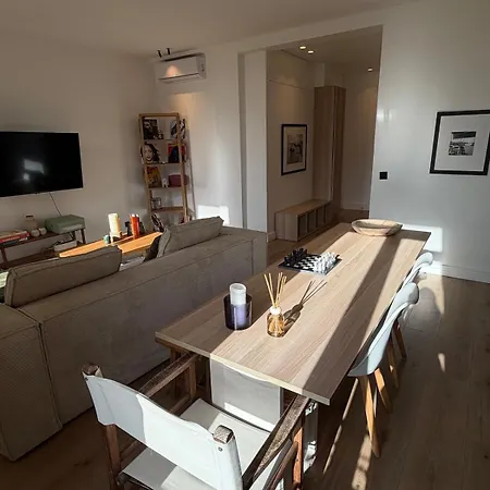דירה Renovated Two-bedroom In Center Of - Station And Nearby קאן